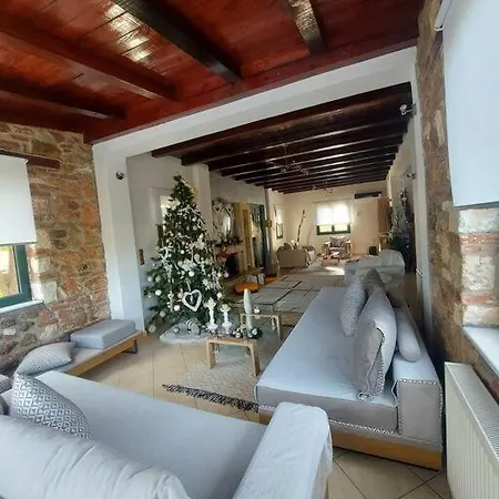 Villa Dimitra's In Evia, Greece Loukissia