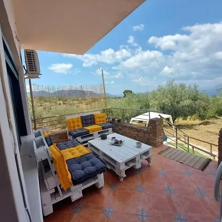 Villa Dimitra's In Evia, Greece Loukissia